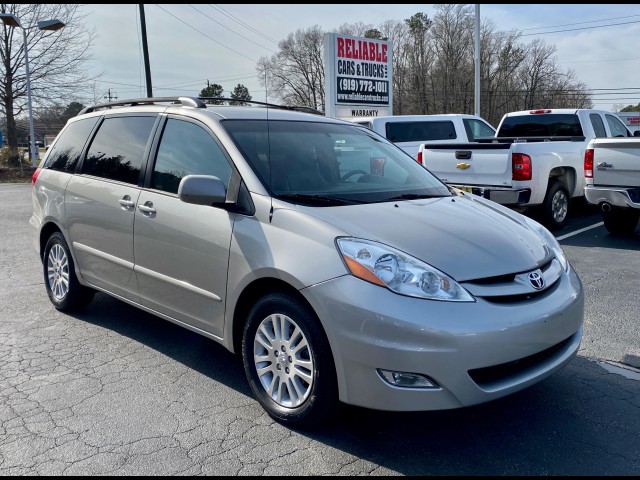 BUY TOYOTA SIENNA 2009 XLE, 7dayautos