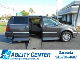 BUY CHRYSLER TOWN & COUNTRY 2015, 7dayautos